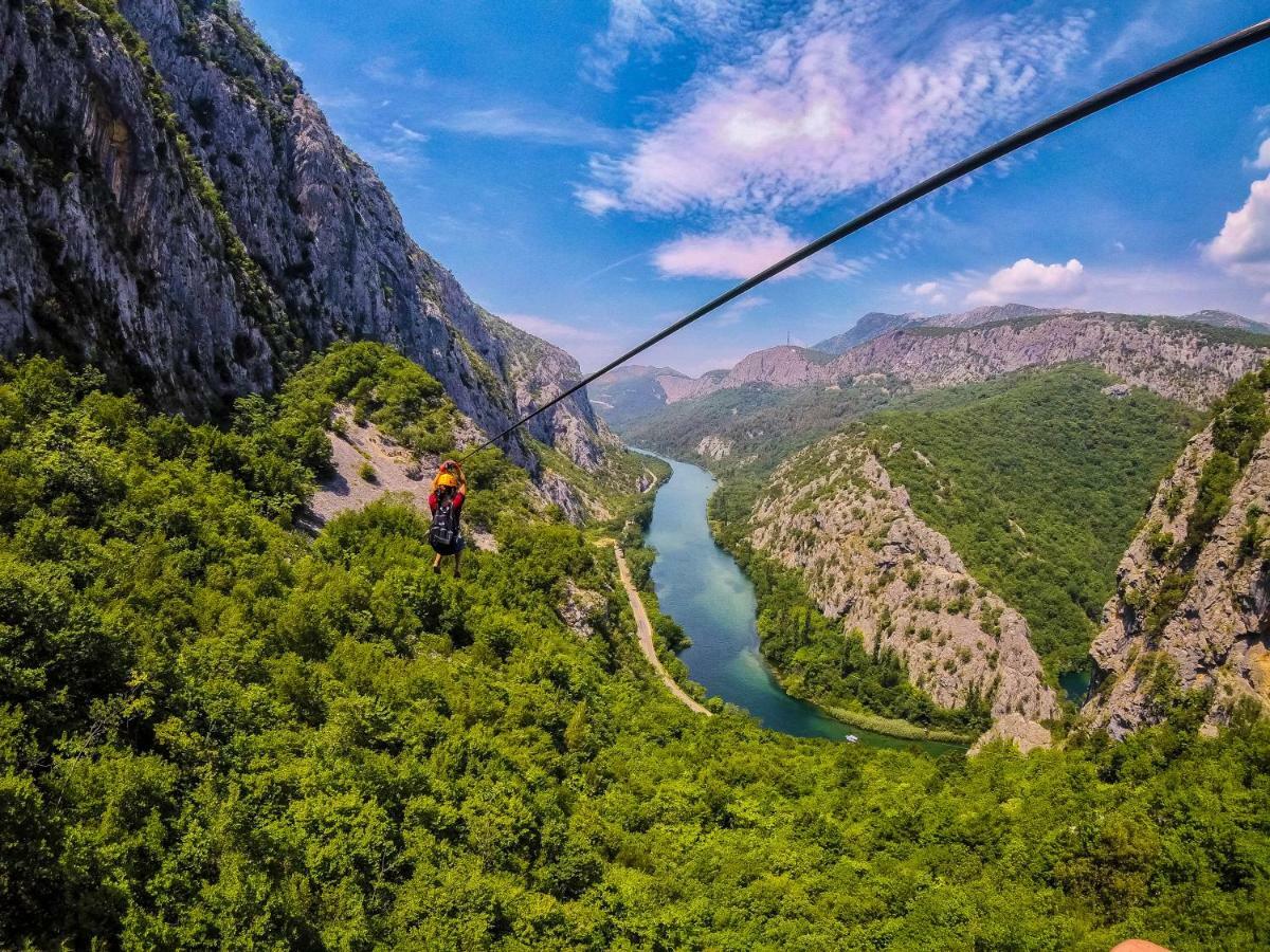 Apartments Beverly Omiš Екстериор снимка